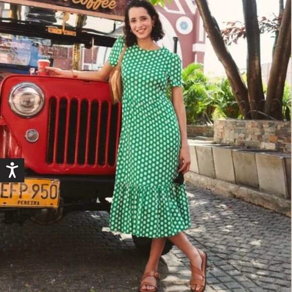 Boden Dresses & Skirts - Boden Emma Tiered Jersey Midi Dress Green Honeycomb Geo 8R